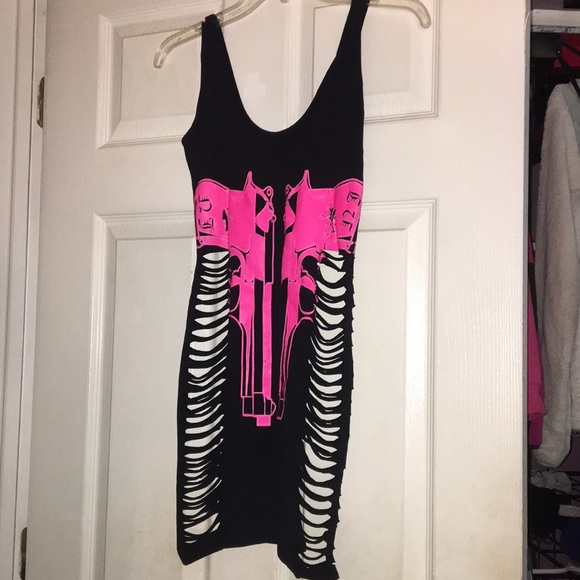 Custom NJ dress with side and sternum slits - Picture 2 of 2